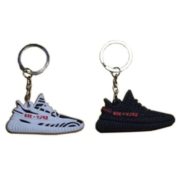 Yeez Sneakers Keychains Collectible - Picture 2 of 4